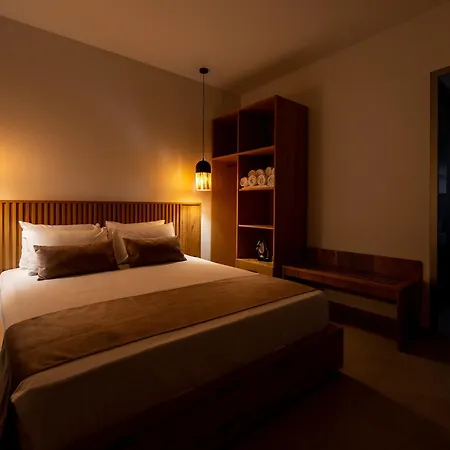 Antony's Luxury * Nikiti (Sithonia)