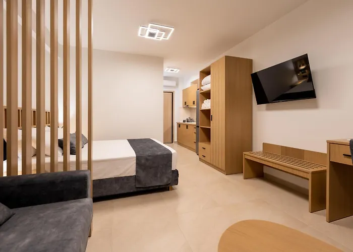 Antony's Luxury * Nikiti (Sithonia)