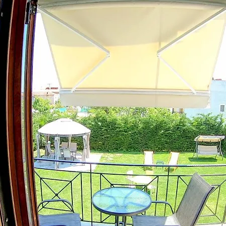 Antony's Luxury *