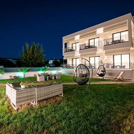 Antony's Luxury Apartment Nikiti (Sithonia)