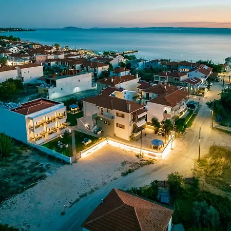 Antony's Luxury Apartment Nikiti (Sithonia)