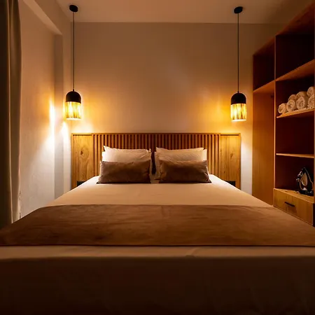 Antony's Luxury