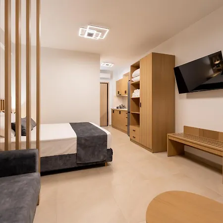 Antony's Luxury * Nikiti (Sithonia)