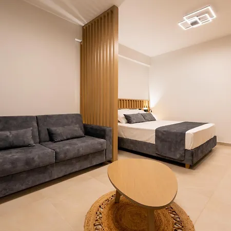 Antony's Luxury
